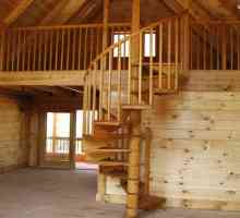 Стълбището в дървената къща е важен елемент от интериора.
