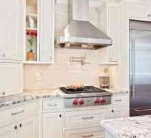 Причините за инсталирането на качулката в кухнята и нейните полезни качества