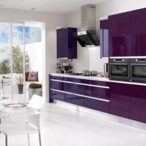 33 Пурпурно настроение във вътрешността на лилавата и лилавата кухня