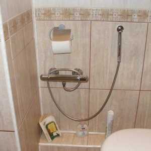 Как да се организира душ за тоалетната