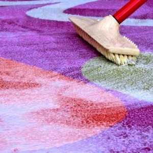 Как да почистите килим у дома с тънкостите и тайните