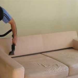 Как да почистите тапицерията на дивана