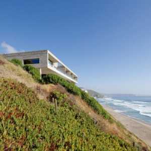 Уединено имение къща paravicini на брега на Чили