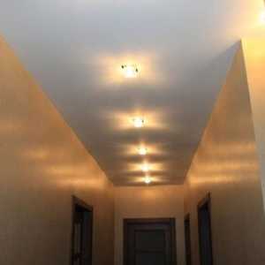 Дизайн опции за окачени тавани гипсокартон в коридора